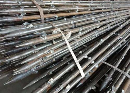 白茅湖农场管棚钢花管加工